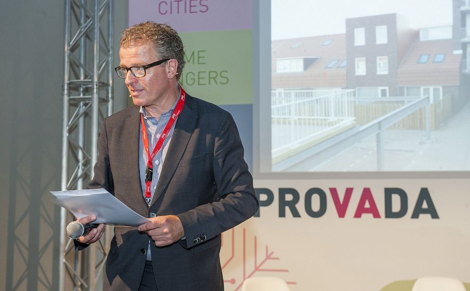 Provada 2016, moderator